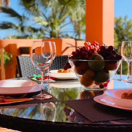 Stuning Sea Views Sotoserena Апартаменти