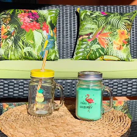 Stuning Sea Views Sotoserena Апартаменти *