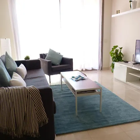 Апартаменты Stuning Sea Views Sotoserena